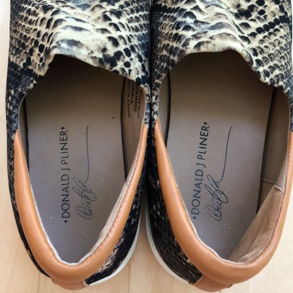 Donald J Pliner Reptile Print Sneakers - Picture 5 of 6